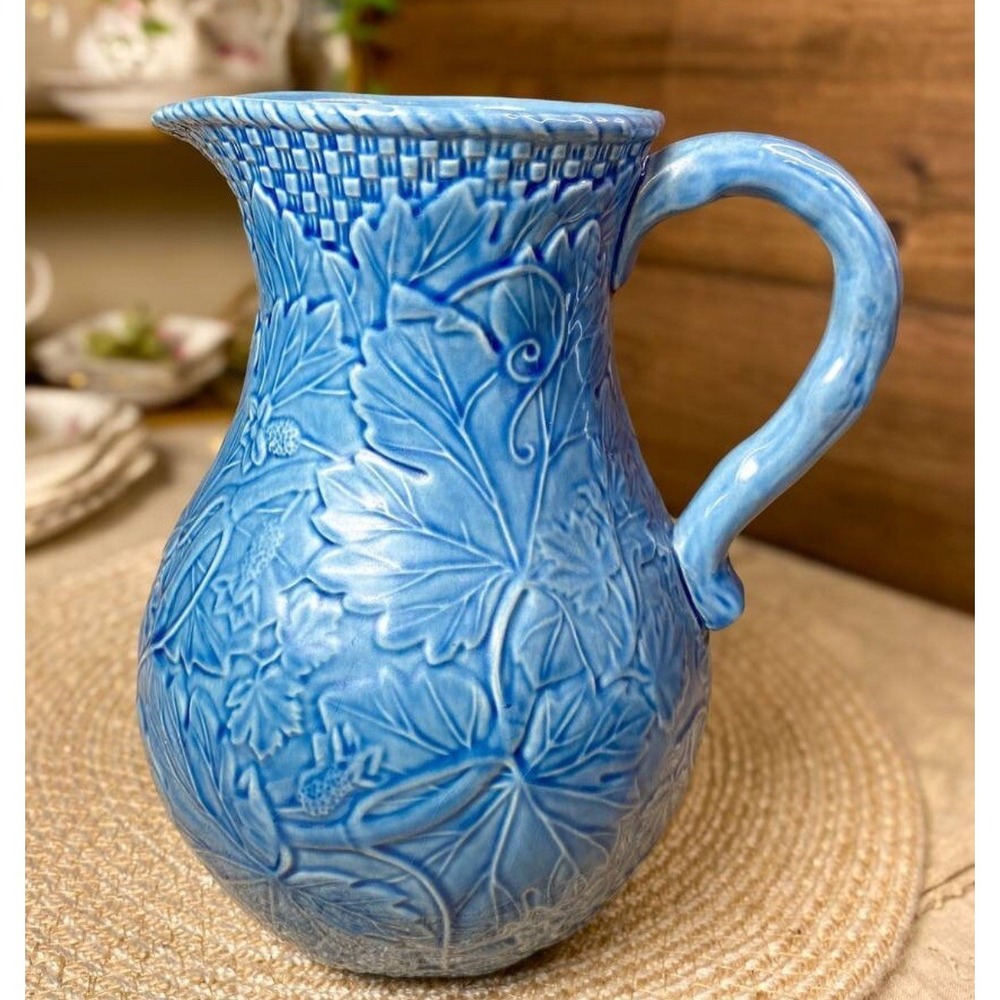 Rare Vintage Bordallo Pinheiro Ivy Blue Vine Leaves Embossed Pitcher
